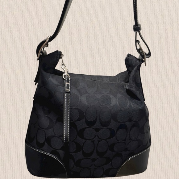 Coach Handbags - Vintage Y2K Coach Jacquard CC Logo Handbag